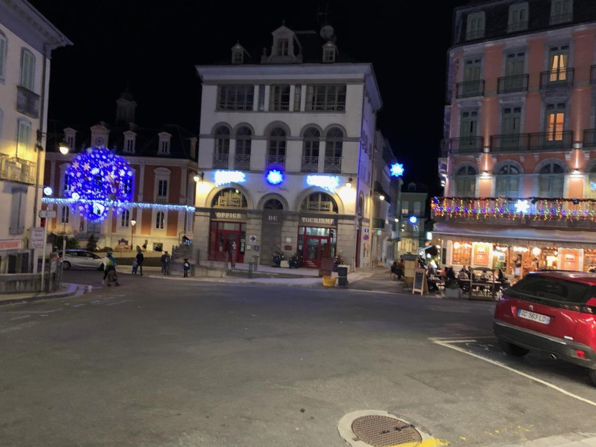 Appartement Idealement Situe Wifi Disponible Cauterets Exterior photo