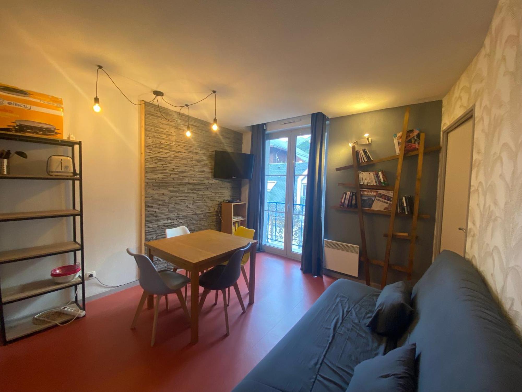 Appartement Idealement Situe Wifi Disponible Cauterets Exterior photo